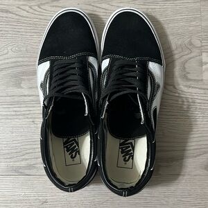 Old Skool Vans Flame Black and White Shoes Size 11 Good Condition!!!